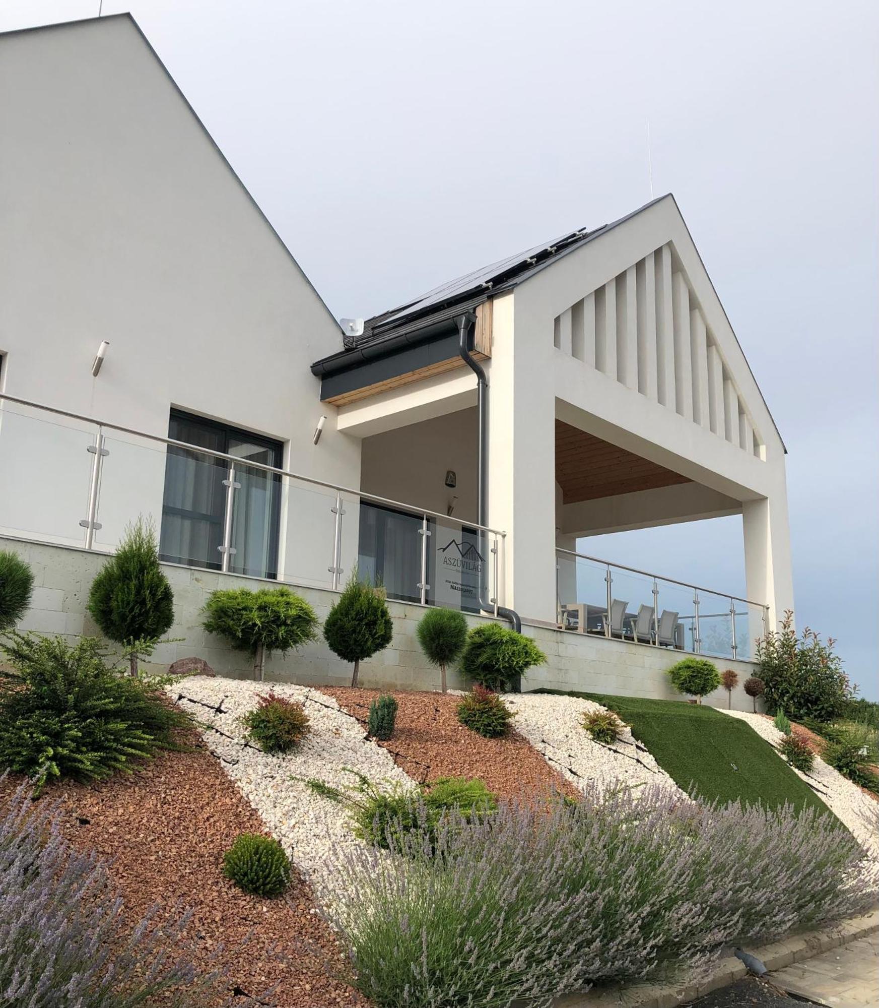 Aszúvilág Rezidencia with Sauna&Jacuzzi Legyesbenye Exterior foto